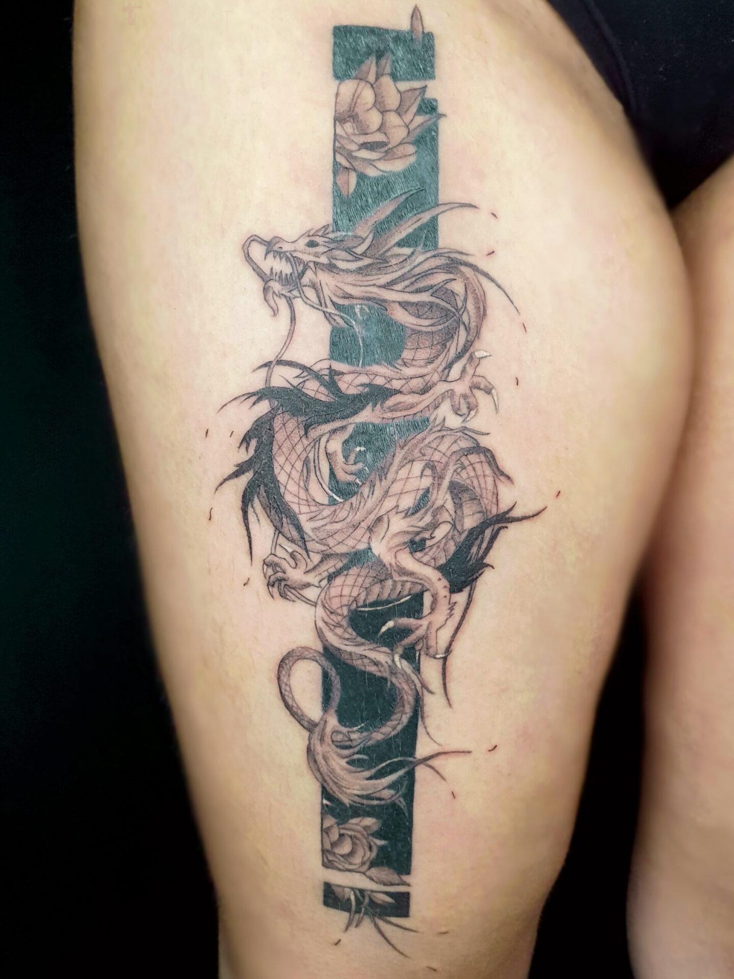 Männer Drachen Tattoo