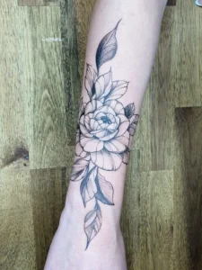 Blumentattoo Arm