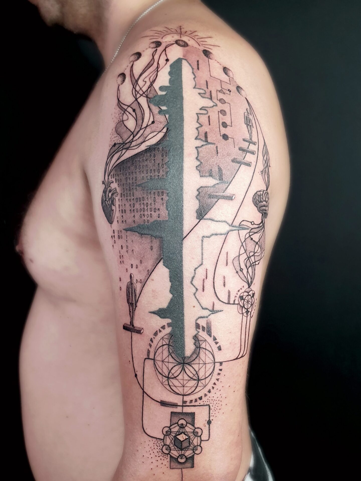 EB Tattoo Geometric Abstrakt Stadt Mensch