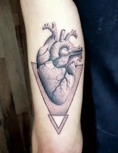 Herz Tattoo auf Arm