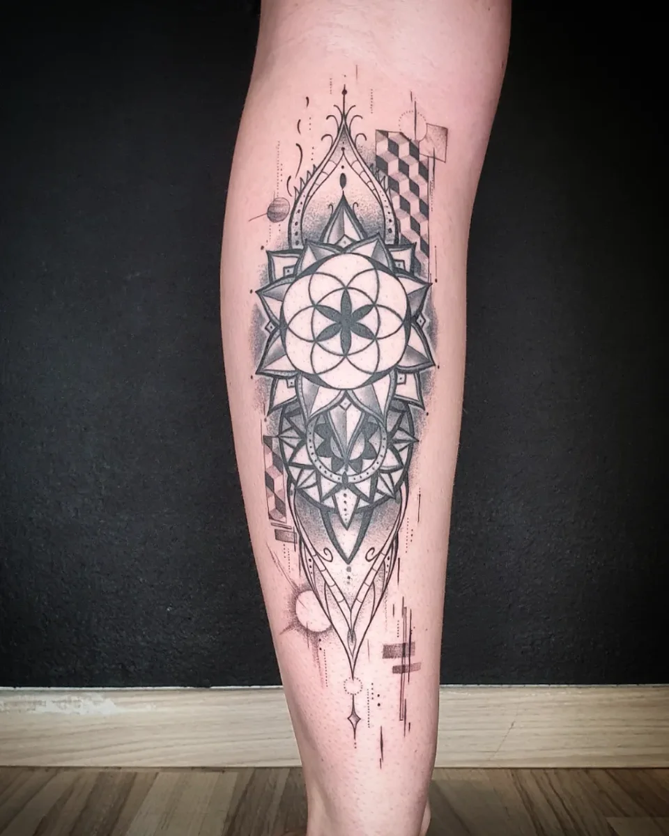 Dotwork Ornament am Unterarm, von Ephraim