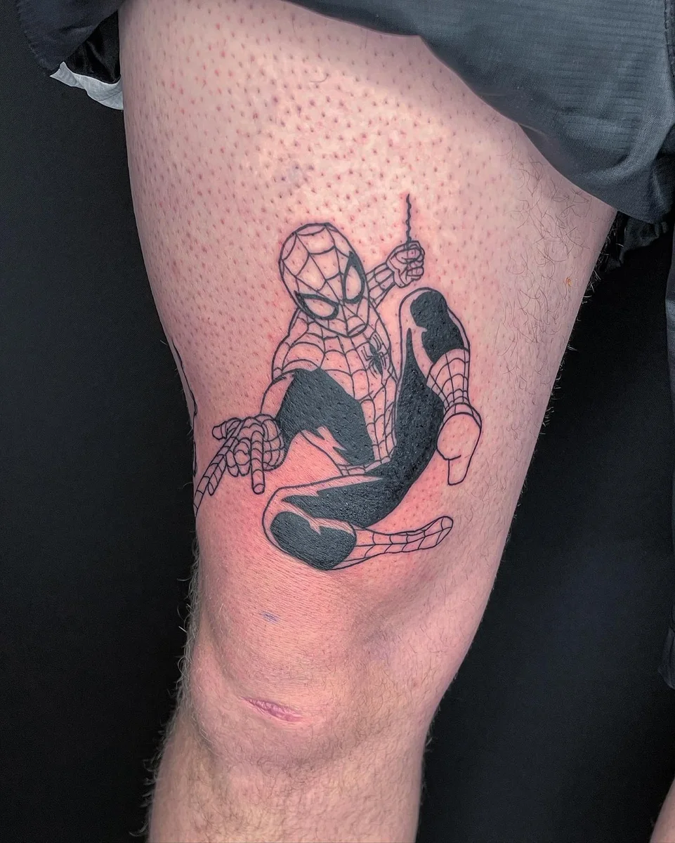 Taucher-Motiv Tattoo am Oberschenkel, von Silas
